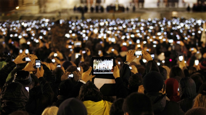 Arte e hipercomunicación: Pros y contras de la era digital en la sociedad actual